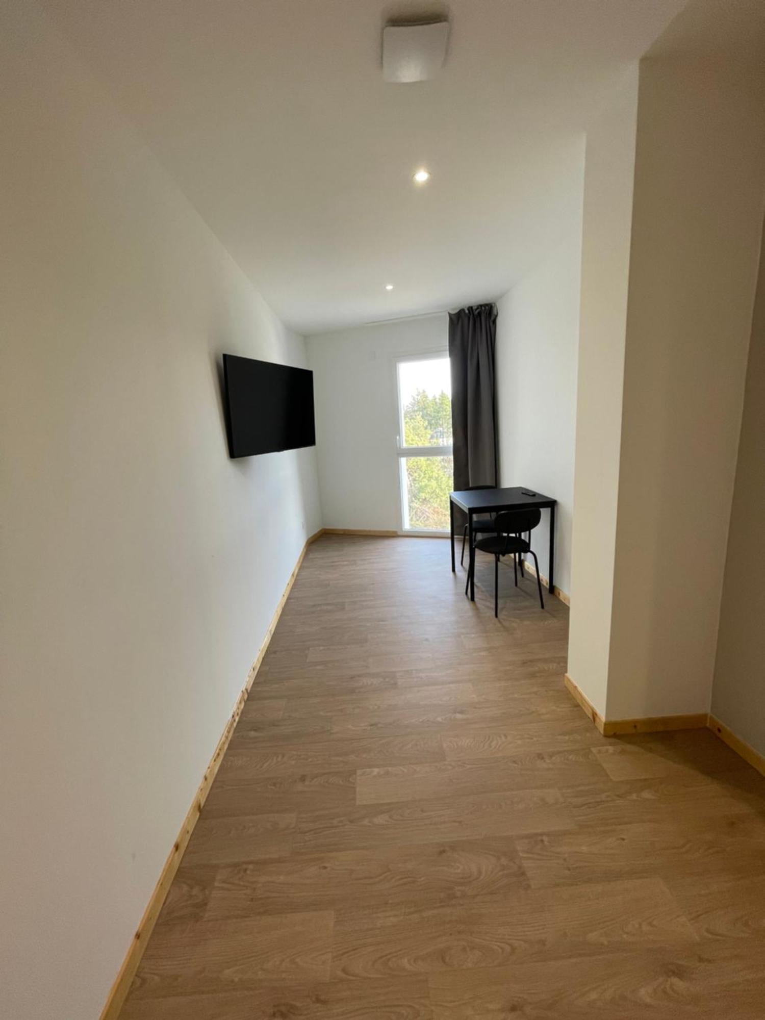 Le Salvador - Appart'Hotel De 18M2 A 44M2 La Talaudiere Bagian luar foto