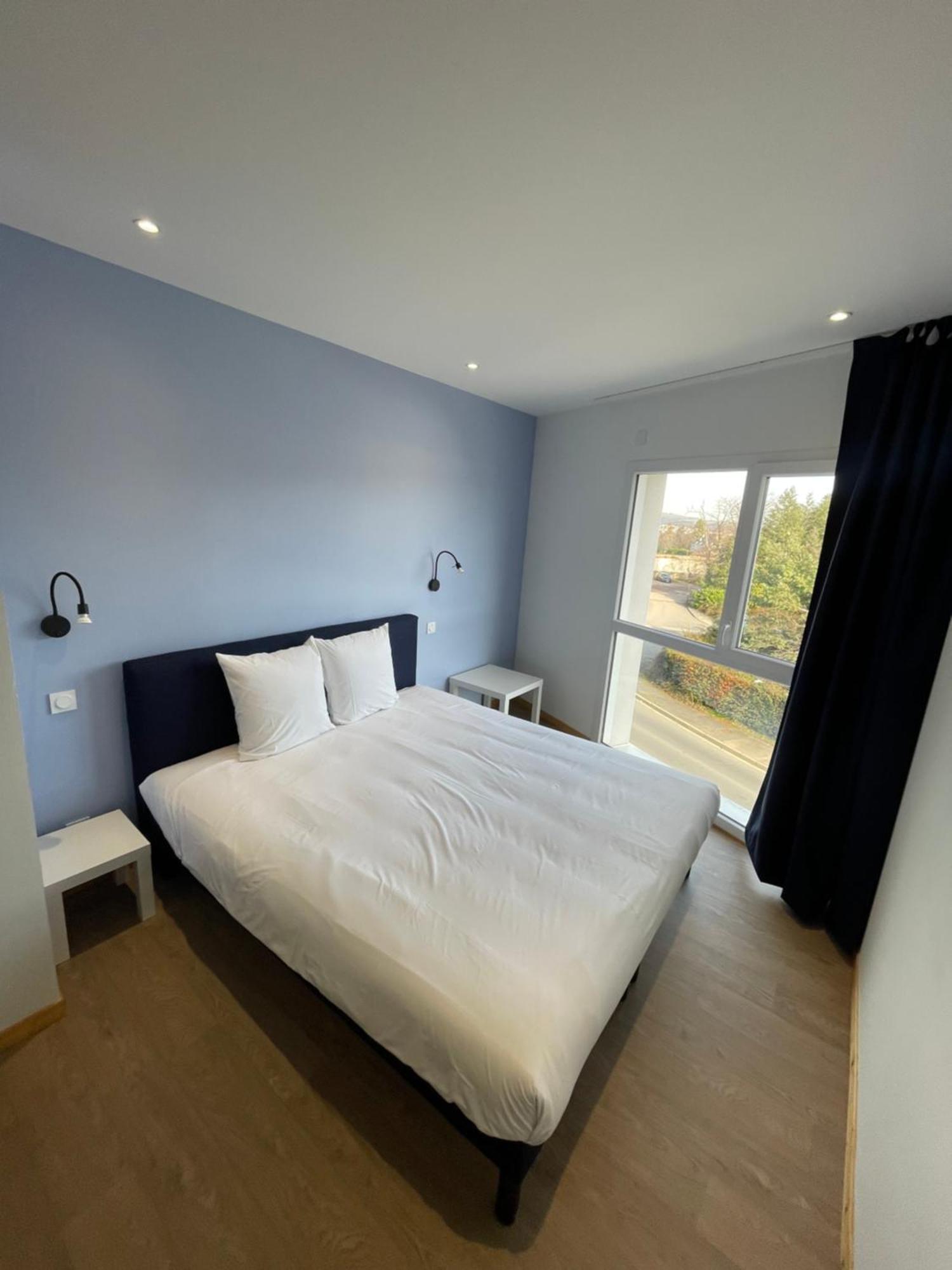 Le Salvador - Appart'Hotel De 18M2 A 44M2 La Talaudiere Bagian luar foto