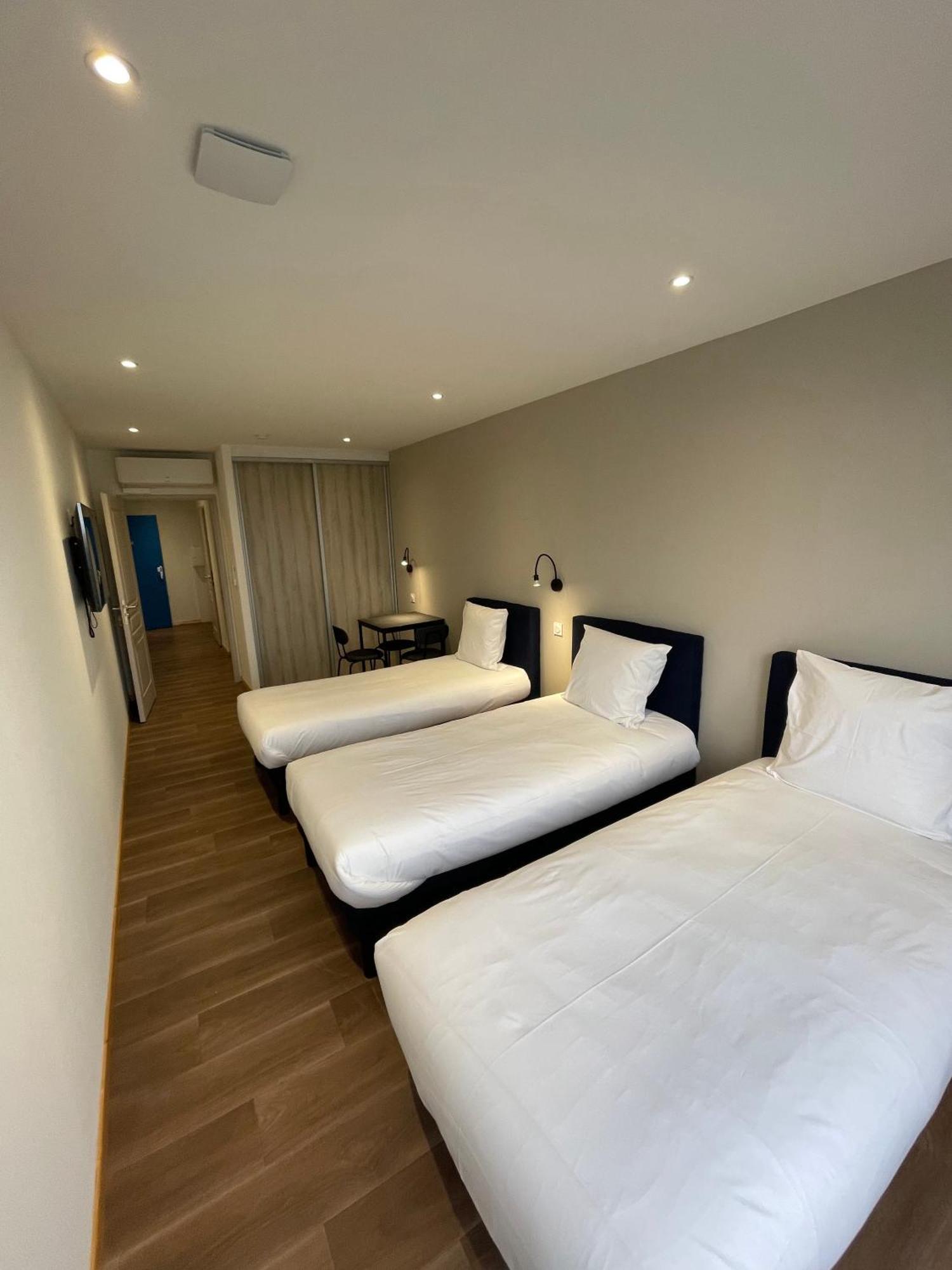 Le Salvador - Appart'Hotel De 18M2 A 44M2 La Talaudiere Bagian luar foto
